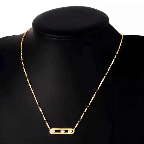 🆕 Gorgeous 18k Diamond Slider Oval Bar Necklace NWT - Picture 15 of 16